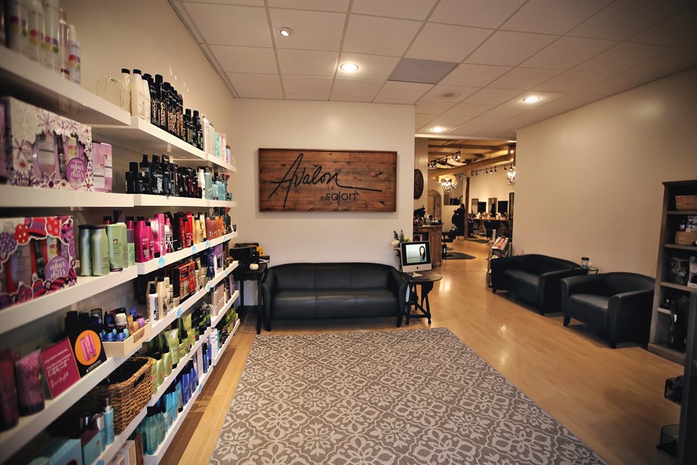 background photo for Avalon Salon  & Co
