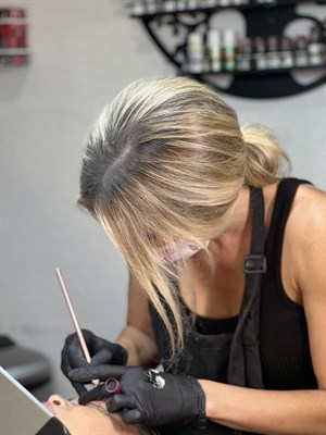 Permanent Makeup Services
 Photo